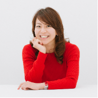 西村 真里子 氏