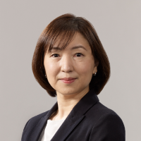 森下 真理子 氏