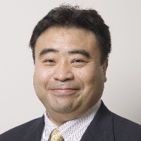 江﨑 浩 氏
