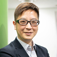 冨山 雄一 氏