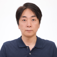 福﨑 伸也 氏