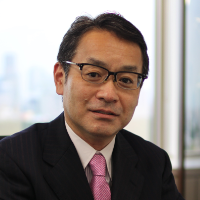 伊藤 寿浩 氏