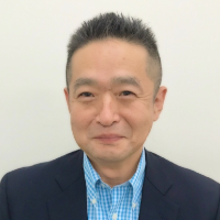 Atsushi Nakaue 氏