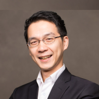 Yasushi Gunya  氏