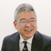 下山 進 氏