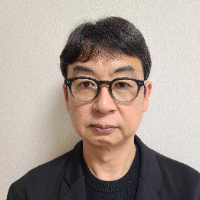 山本 伸夫 氏