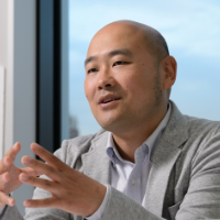 野村 和生 氏