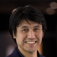 Toshiyuki Ogura 氏