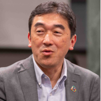 尾野 上敦 氏