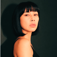 古山 知美 氏