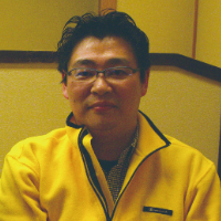 Tsutomu Arai 